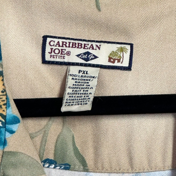 Caribbean Joe Petite Let Go Button Up Hawaiian Shirt Wood Buttons Vintage SZ PXL - Picture 6 of 8